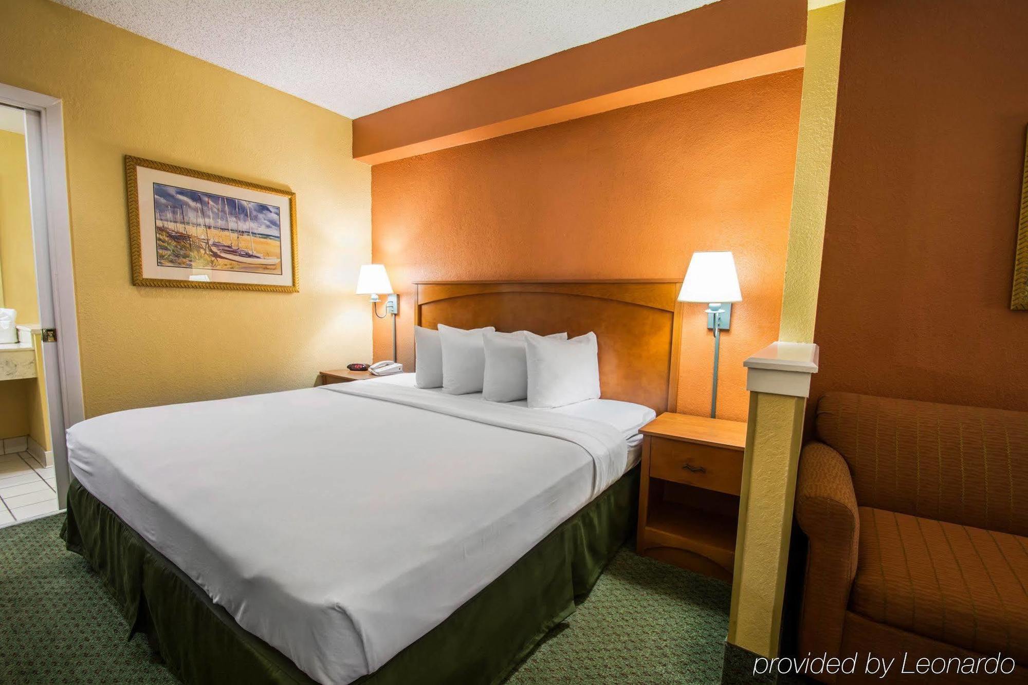 Boca Suites Deerfield Beach; Surestay Collection By BW Exterior photo