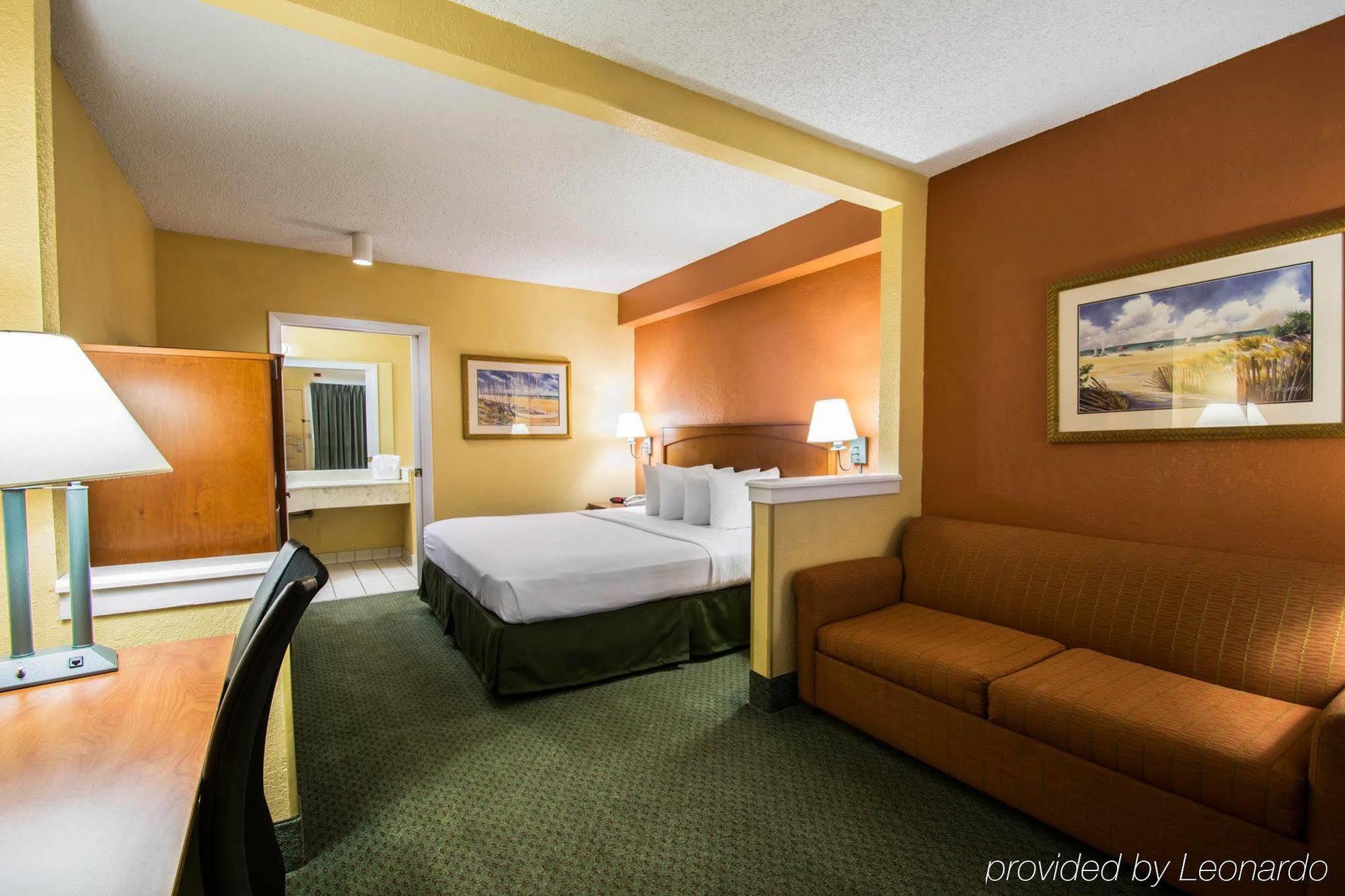 Boca Suites Deerfield Beach; Surestay Collection By BW Exterior photo