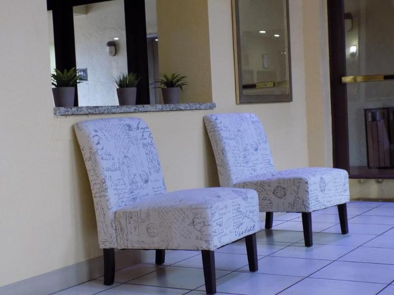 Boca Suites Deerfield Beach; Surestay Collection By BW Exterior photo